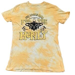 True Line She Works Hard For The Honey Yellow White Tie Dye Bee XL T-Shirt Tee